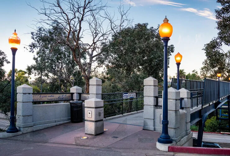 Quince Street pedestrian bridge near Hillcrest at dusk